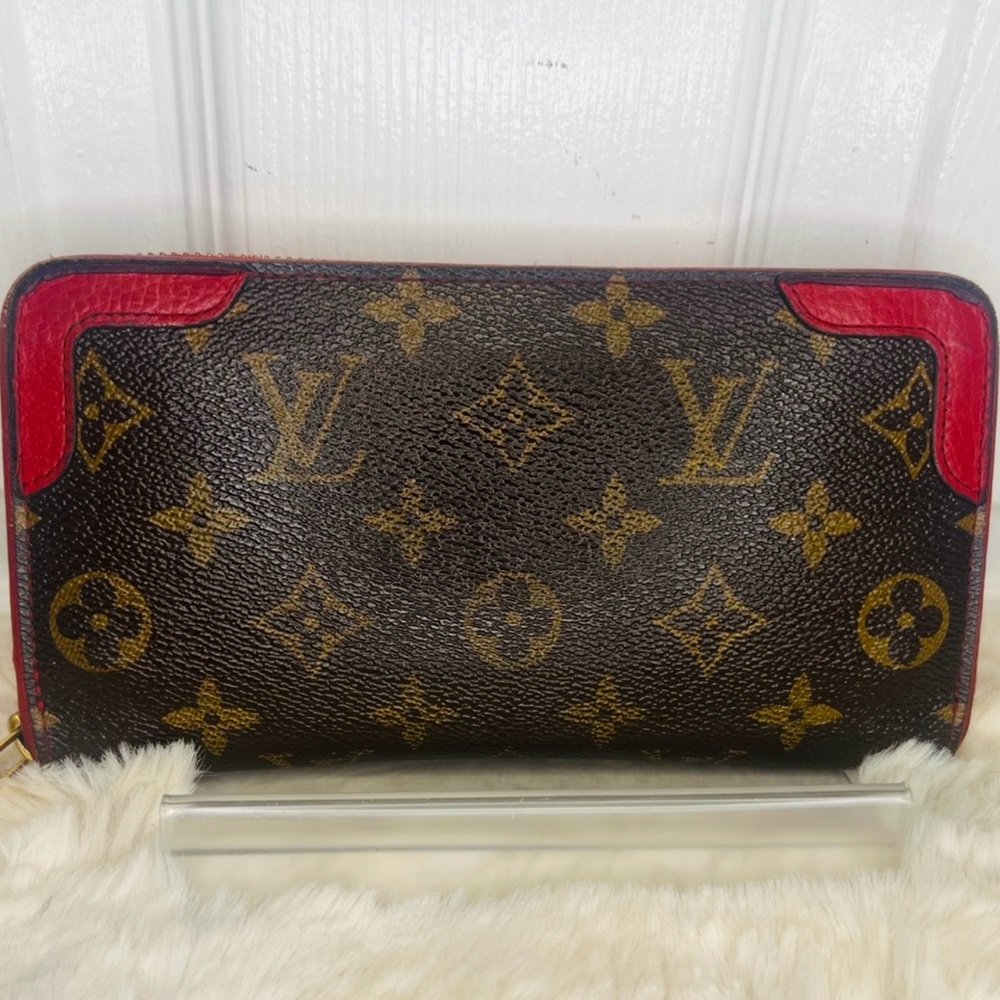 LOUIS VUITTON MONOGRAM CANVAS ZIPPY RETIRO WALLET